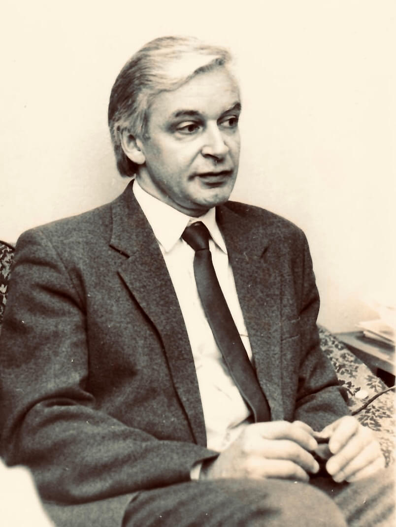 Юрий Васильевич Попов